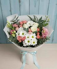 Букет цветов из:  Розы, Лизиантусы и Хризантемы в Оренбург