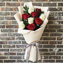 Букет цветов из:  Розы в Оренбург