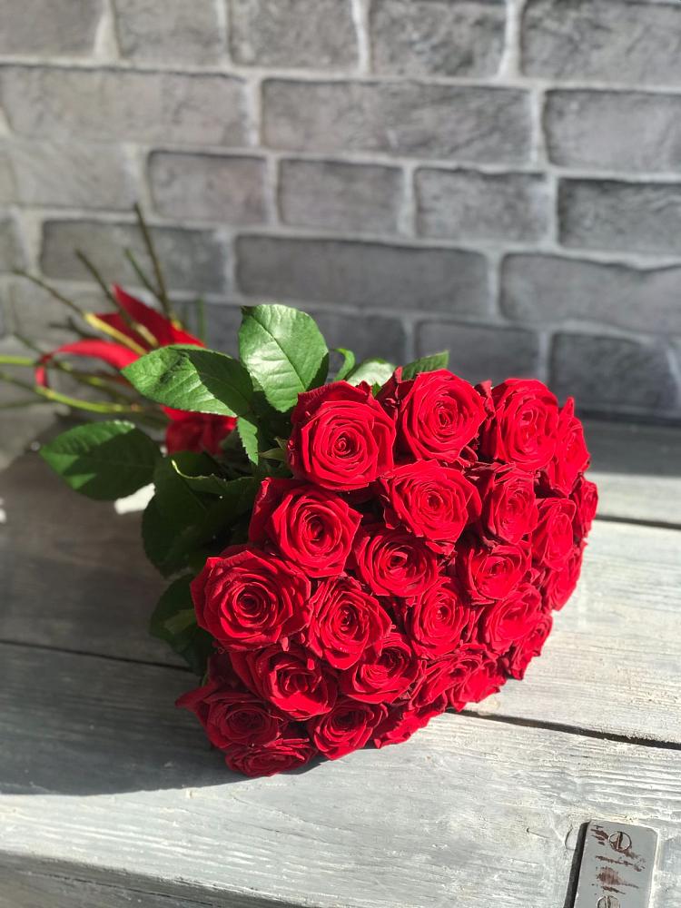 Букет Красные розы Фридом в Оренбург