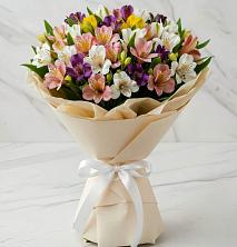Букет цветов из:  Альстромерии в Оренбург