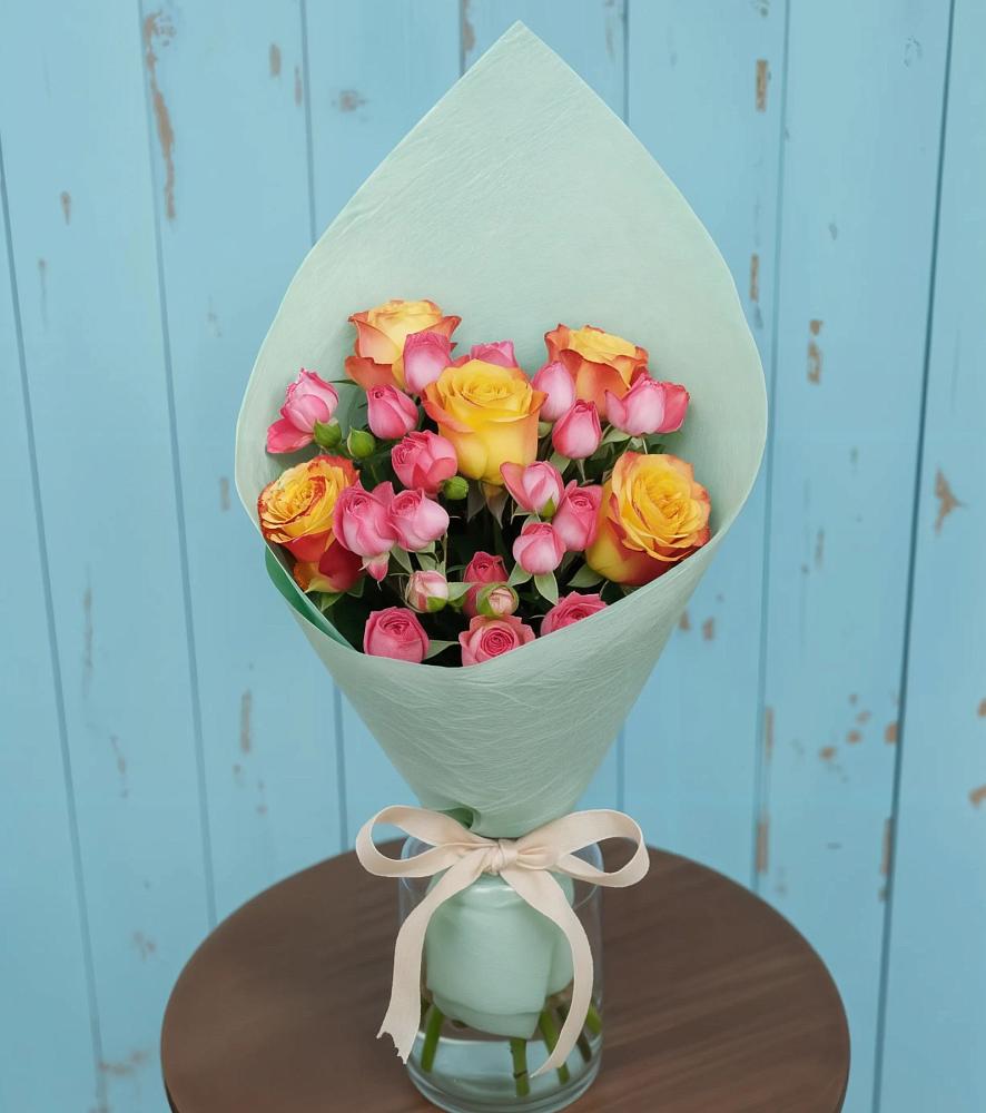 Букет цветов из: Розы в Оренбург