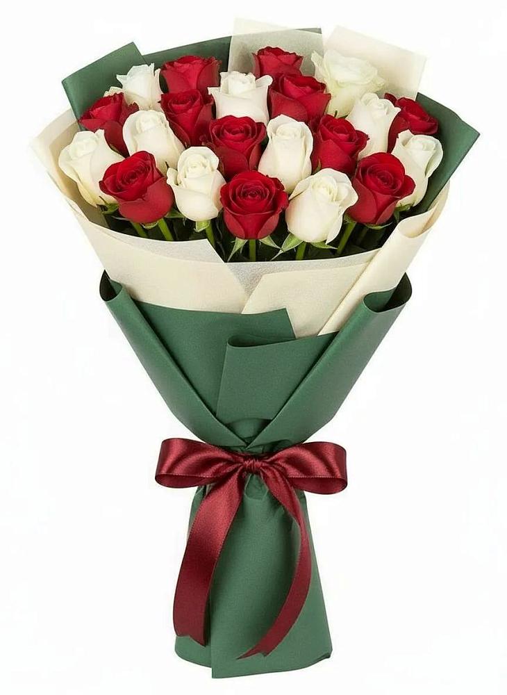 Букет Микс из красных и белых роз в Оренбург