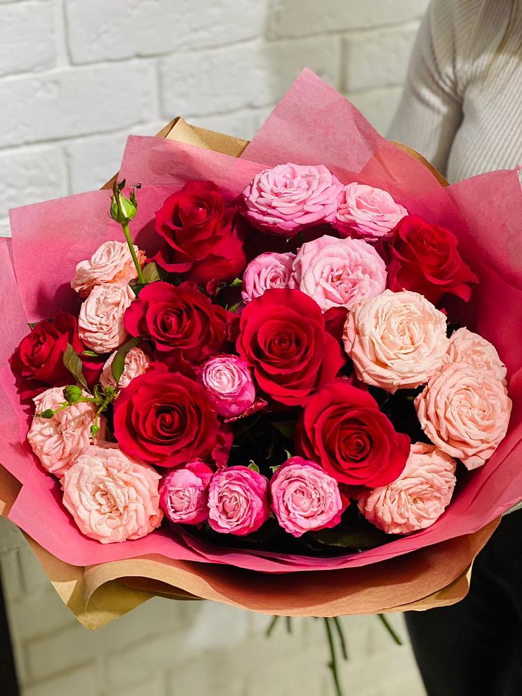 Букет цветов из: Розы в Оренбург