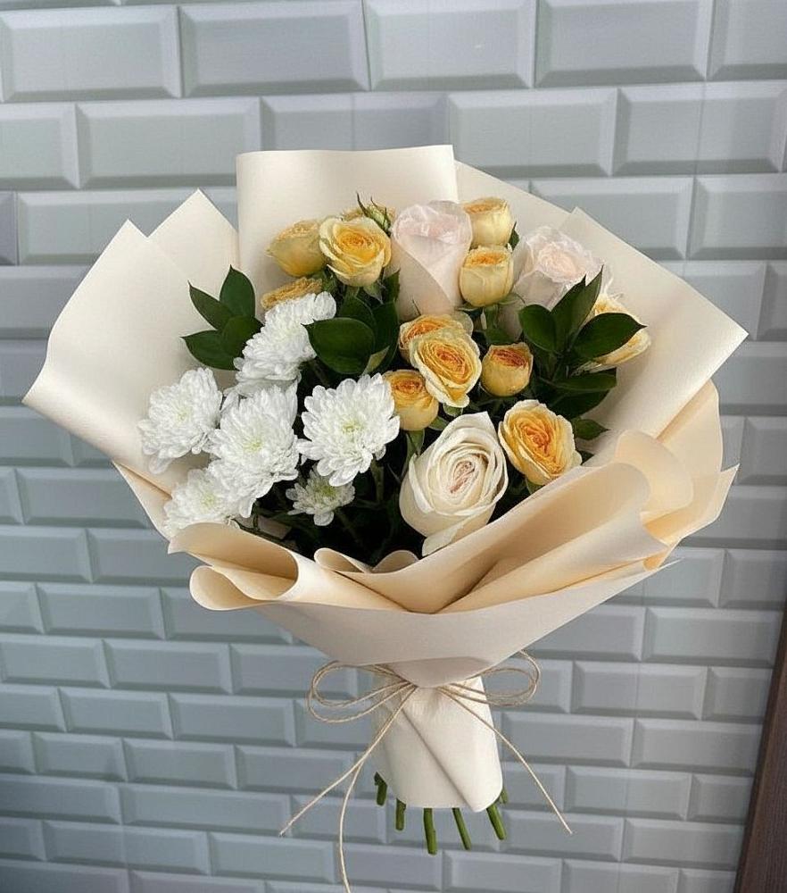 Букет цветов из: Розы и Хризантемы в Оренбург