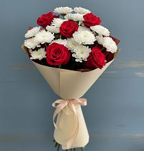 Букет цветов из:  Розы и Хризантемы в Оренбург