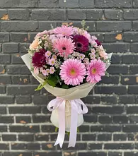 Букет цветов из:  Герберы и Хризантемы в Оренбург