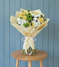 Букет цветов из:  Хризантемы и Розы в Оренбург