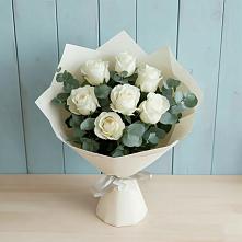Букет Белые розы в Эвкалипте в Оренбург