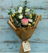 Букет цветов из:  Розы и Лизиантусы #REPLACE_PRED# Оренбург