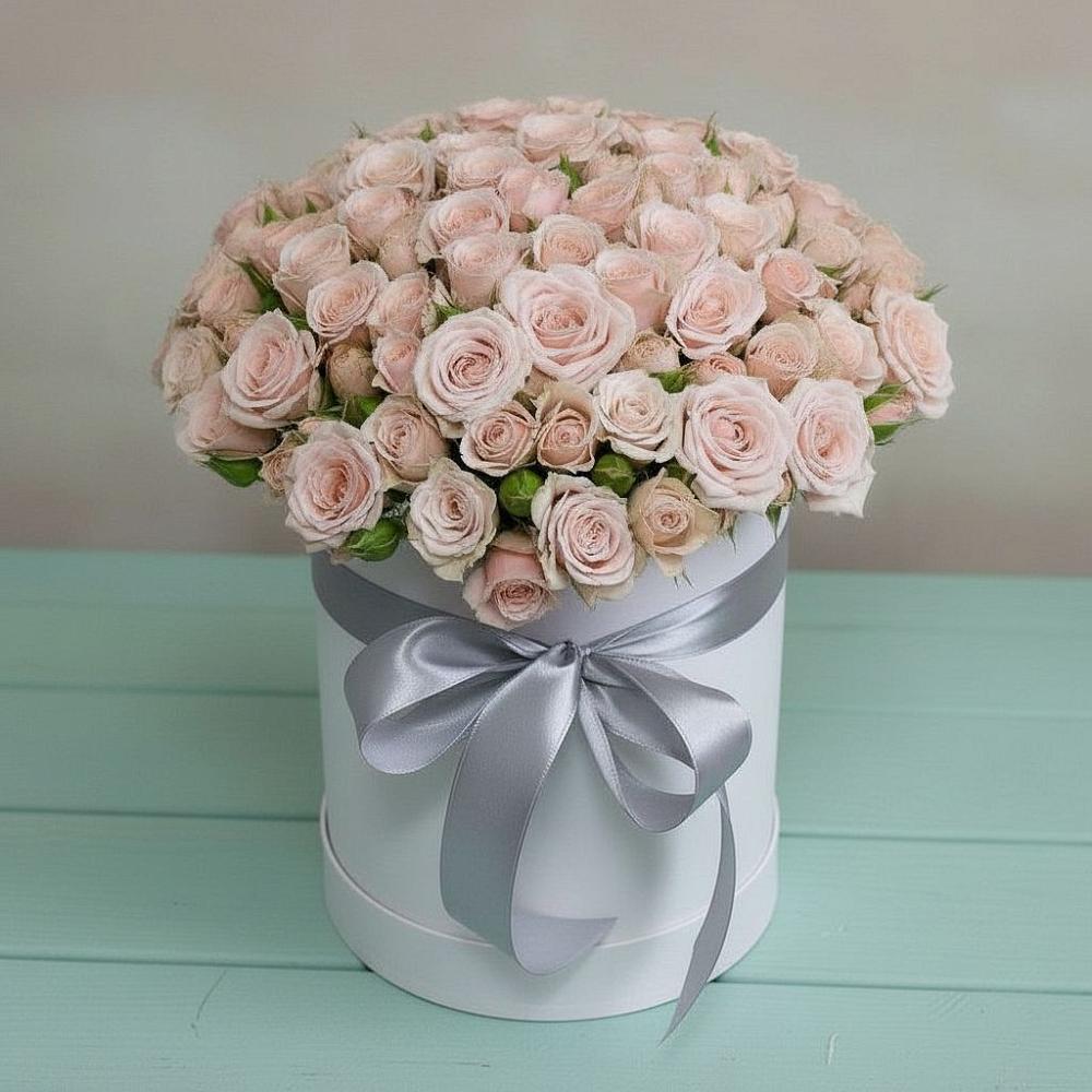 Цветочная композиция из Розы в шляпной коробке в Оренбург